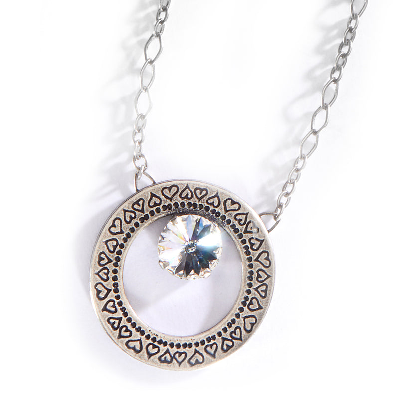 Allure Magnetic Necklace with Clover Poker Chip adorned with Crystals from  Swarovski® & Glitzy Good Luck Ball Markers