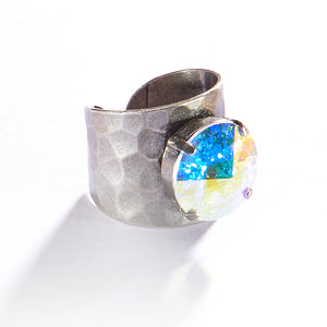 Hammered Adjustable Ring in Antique Silver - Aurora Borealis