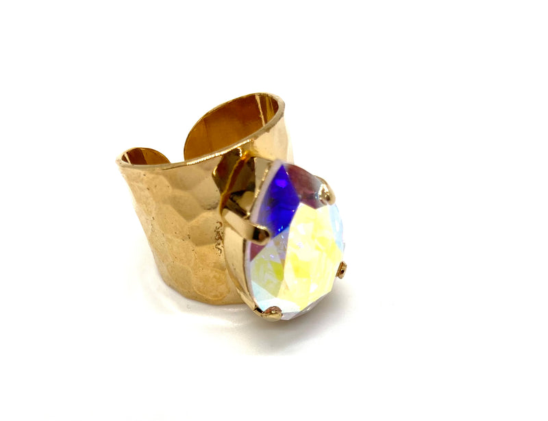 Hammered Adjustable Ring Set in Gold - Aurora Borealis